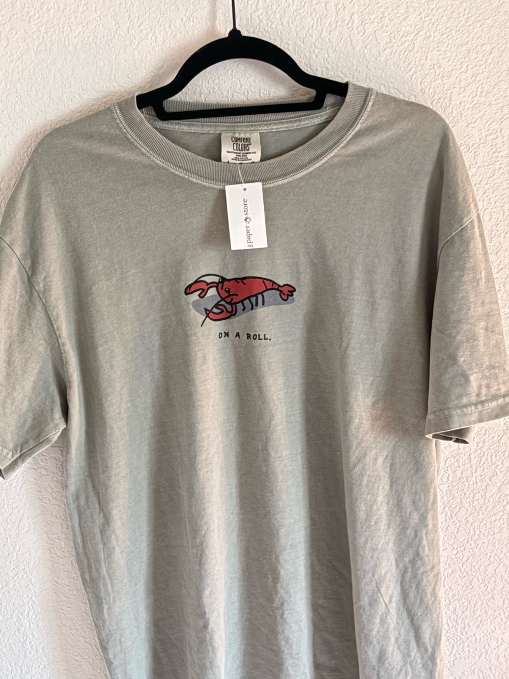 Comfort Colors Light Gray Tee with Red Lobster Graphic NWT